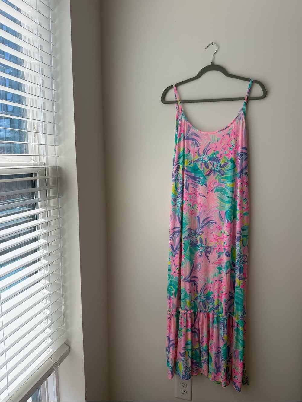Lilly Pulitzer Dress - Picture 2 of 8